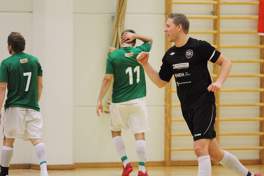 5.11.2011 - (FC Rauma-ESC)