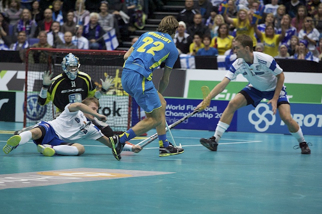 11.12.2010 - (Suomi-Ruotsi)