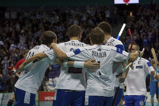 11.12.2010 - (Suomi-Ruotsi)