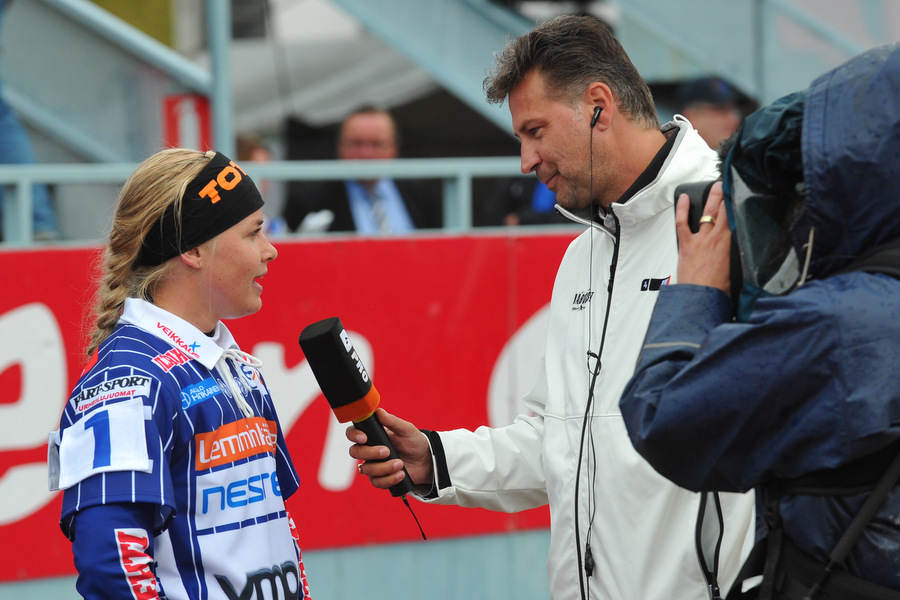 21.07.2012 - (Itä-Länsi naiset)