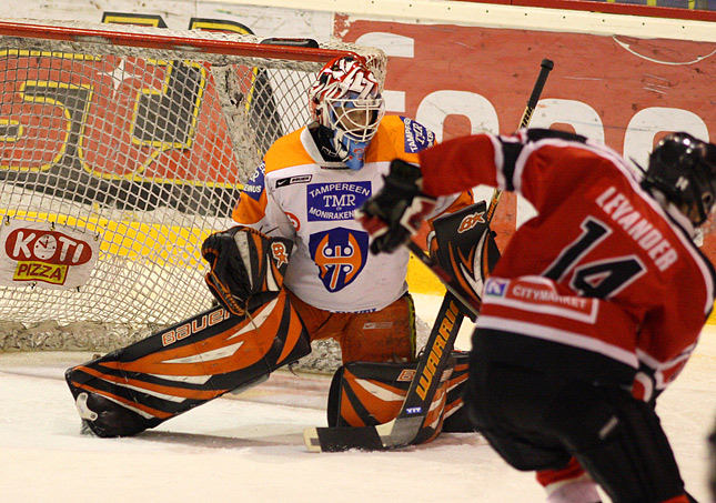 11.12.2009 - (Ässät B-Tappara B)