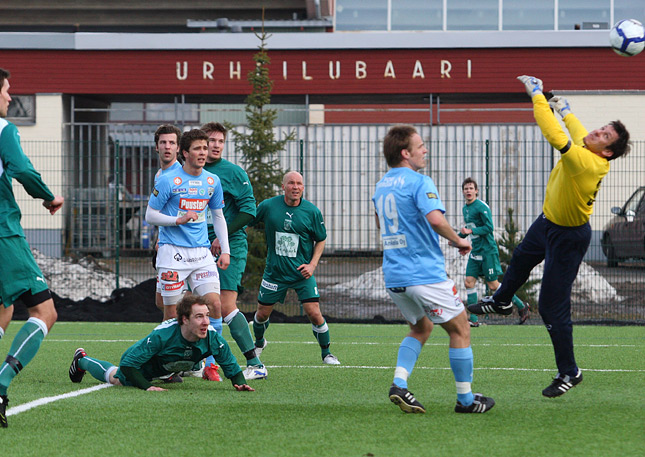 10.4.2010 - (FC PoPa-TamU)