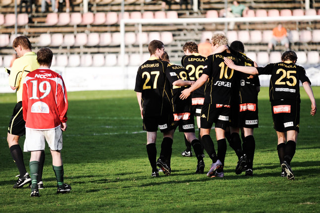12.5.2010 (TPV-FC Honka)