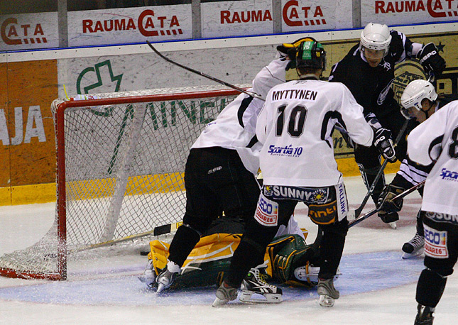 6.8.2010 - (TPS-Ilves)