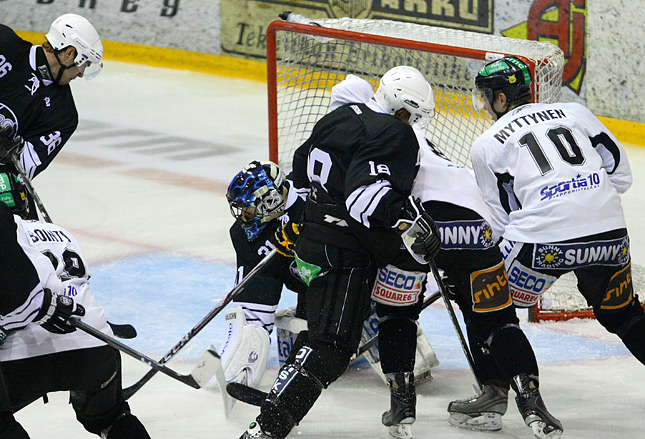 6.8.2010 - (TPS-Ilves)