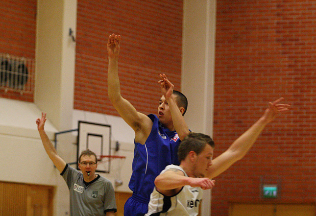 12.2.2011 - (BC Sisu-TaNMKY)