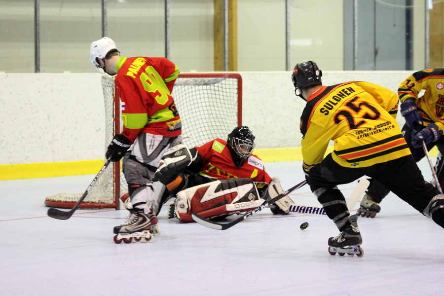 27.04.2013 - (ZSKA-Koovee Rollers)