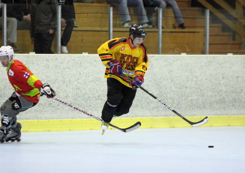 27.04.2013 - (ZSKA-Koovee Rollers)