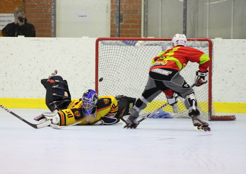 27.04.2013 - (ZSKA-Koovee Rollers)