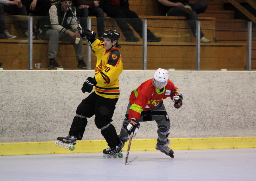 27.04.2013 - (ZSKA-Koovee Rollers)