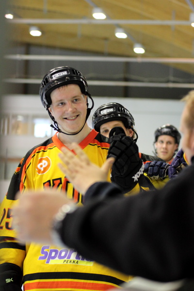 27.04.2013 - (ZSKA-Koovee Rollers)