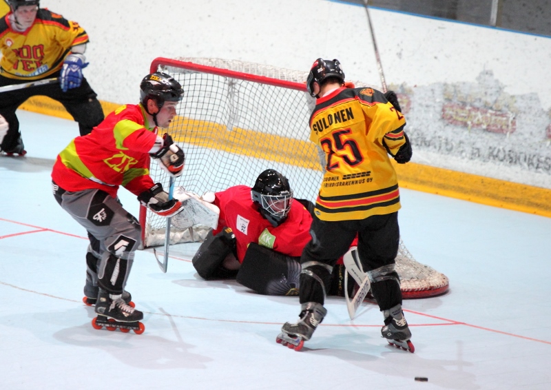 22.5.2013 - (Koovee Rollers-ZSKA)