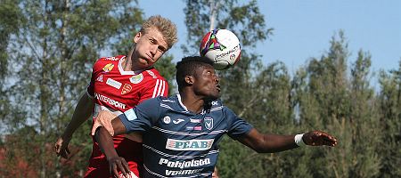 Aristote Mboma siirtyy SJK-paitaan