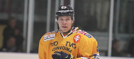 William Wrenn loppukaudeksi vuokralle Lukkoon