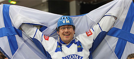 Pulkkisen ketsuppipullo aukesi - Neljä maalia päätöserässä