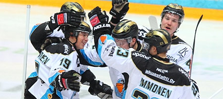 Juhamatti Aaltonen Pelicansiin