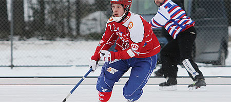 Narukerä aloittaa pudotuspelit